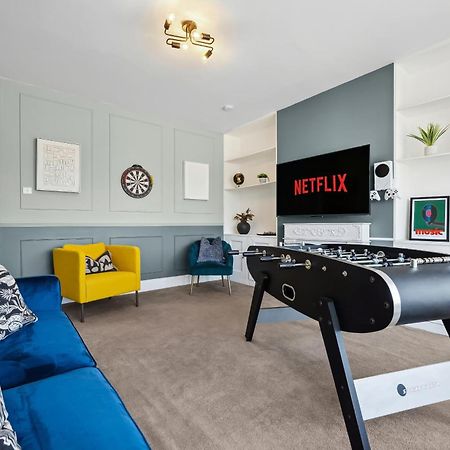 Long Term And Summer Special Offer! 5-Bedroom Spacious, Stunning Design, Sociable Areas & Cosy House Near South Downs Park, Sleeps 11 With Games Room, Private Parking And Garden- By Blue Puffin Stays Waterlooville Exterior photo